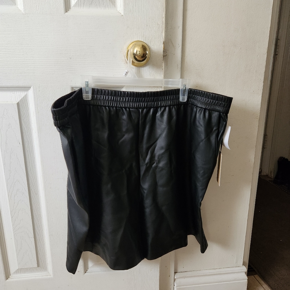 COPY - Plus size womens faux Leather shorts